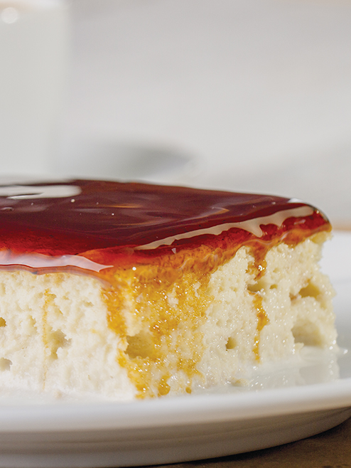 Trileçe  Karamel Soslu